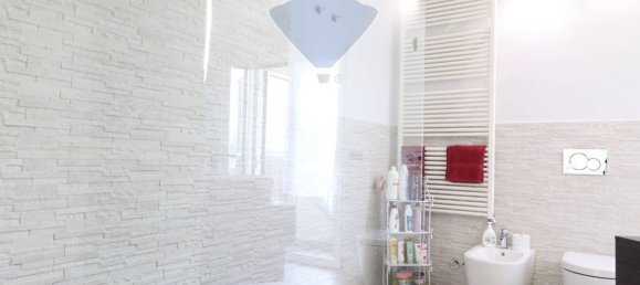 2 Schlafzimmer Wohnung in Bottanuco, Italy, Nr. 319445 4