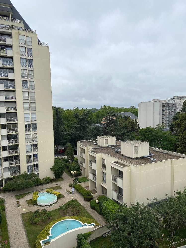 2 bedrooms Apartment in Orleans, France No. 293430