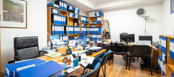 14 bedrooms Apartment in Rome, Italy No. 321438 19