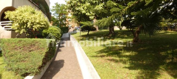 14 bedrooms Apartment in Rome, Italy No. 321438 5