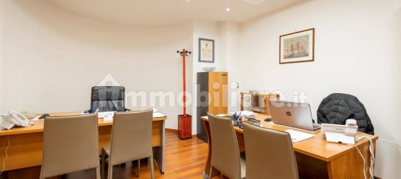 14 bedrooms Apartment in Rome, Italy No. 321438 17