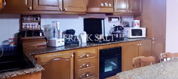 Мезонет с 2 спальнями в Бормла, Мальта № 1212 3