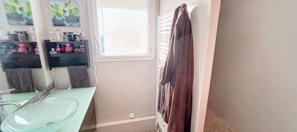 4 bedrooms House in Saint-Fargeau-Ponthierry, France No. 168812 9