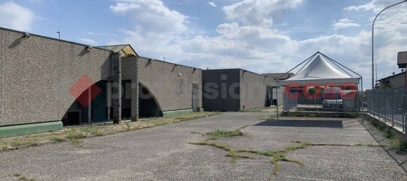 Lagerhaus in Vistarino, Italy 1000m², Nr. 193724 2