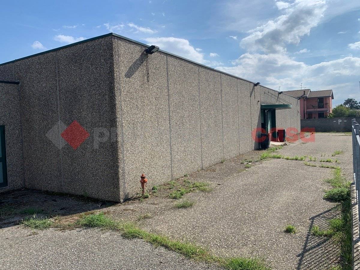 Lagerhaus in Vistarino, Italy 1000m², Nr. 193724