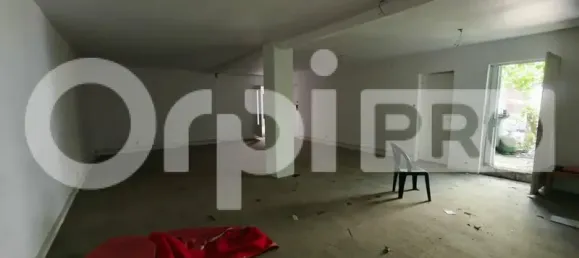 350m² Commercial property in Epinay-sur-Orge, France No. 346160 3