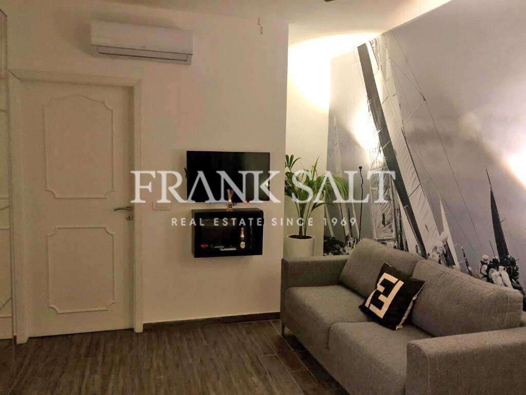 Hotel en Sliema, Malta 48 m² No. 13616