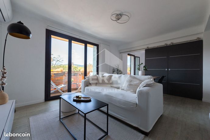 2 Schlafzimmer Wohnung in Mandelieu-la-Napoule, France, Nr. 301213