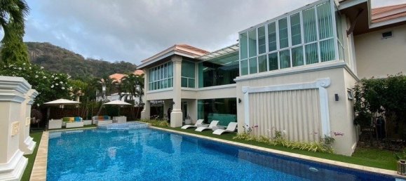 Дом с 4 спальнями в Хуа Хин, Таиланд № 58868 3