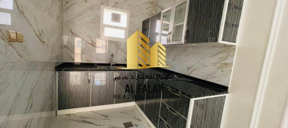 5 bedrooms Villa in Al Yasmeen, UAE No. 31479 6