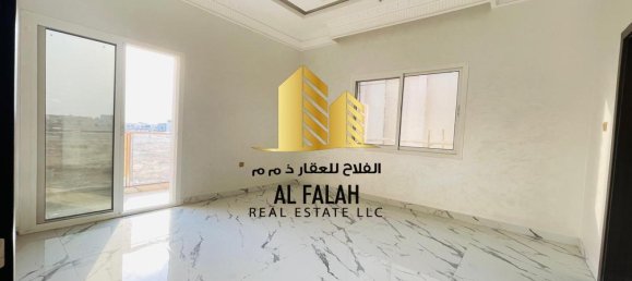 5 bedrooms Villa in Al Yasmeen, UAE No. 31479 7