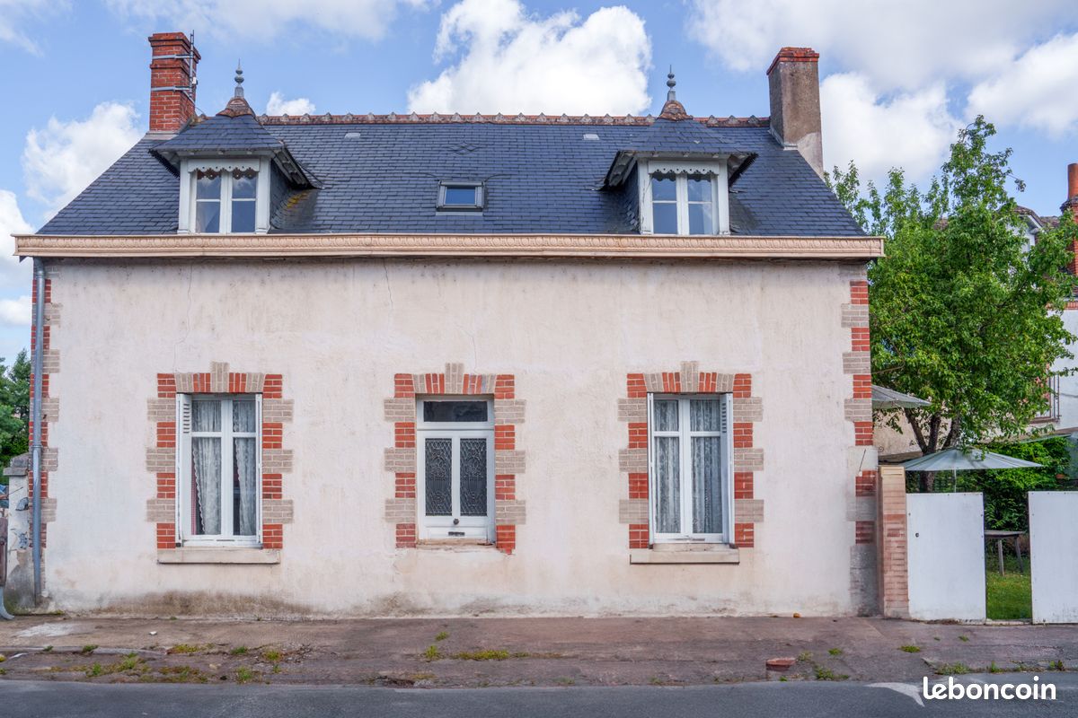 Casa T3 em Ballan-Mire, France N.º 212639