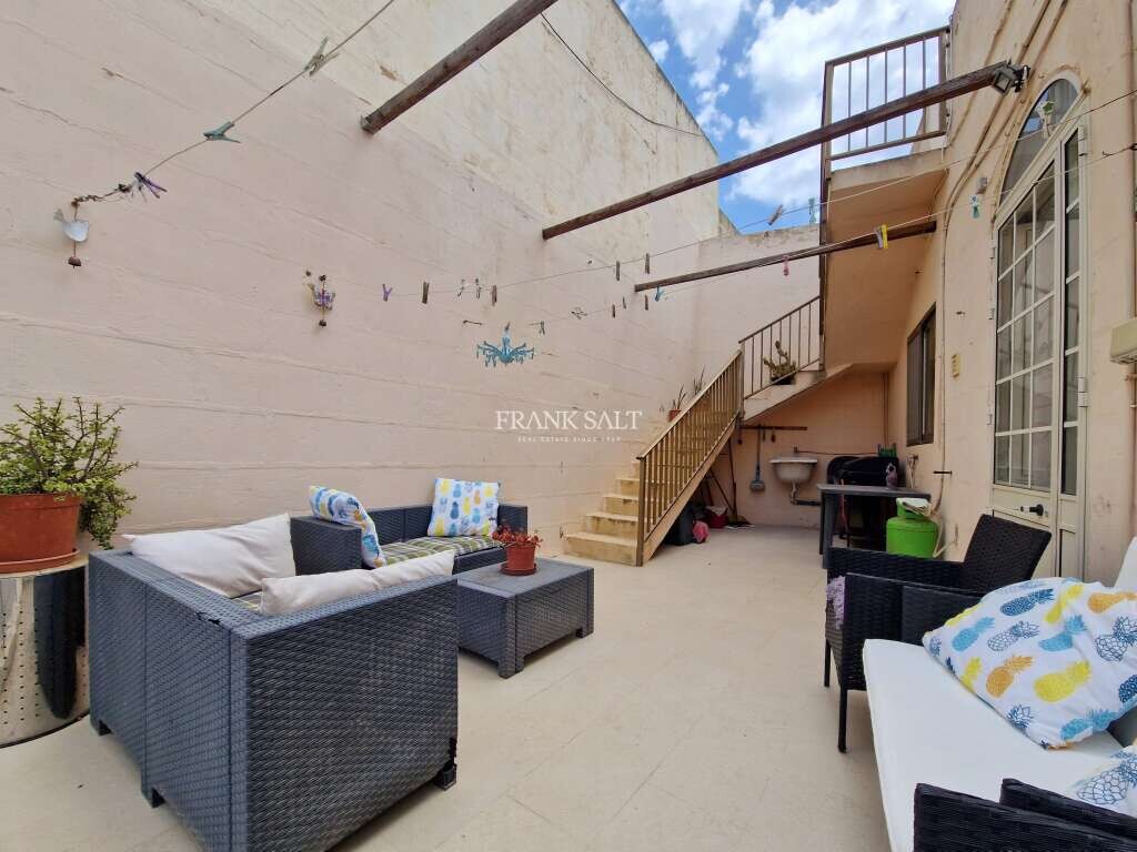 Adosado de 3 dormitorios en Qala, Malta No. 11705