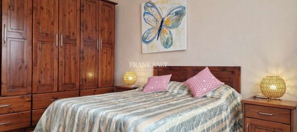 Adosado de 3 dormitorios en Qala, Malta No. 11705 4