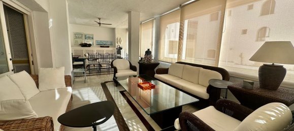 4 bedrooms Apartment in Marbella, Spain No. 135099 3