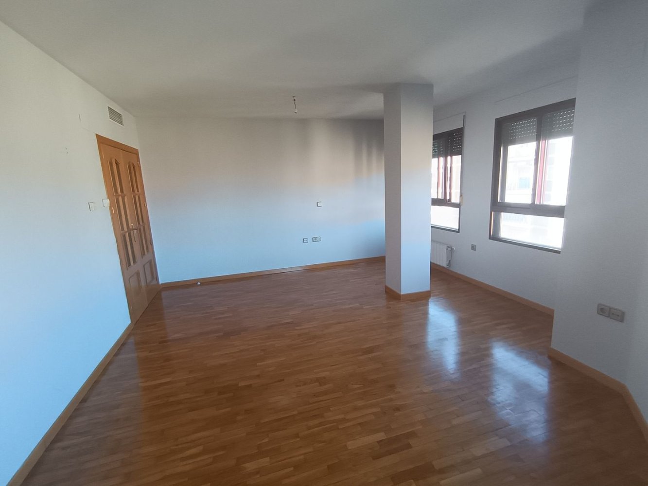 4 chambres Appartement à Puertollano, Spain No. 235468