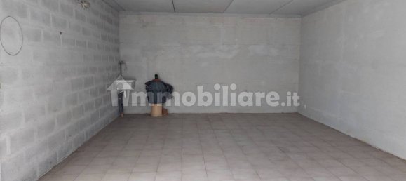 36m² Garage in Ascoli Piceno, Italy No. 133930 4