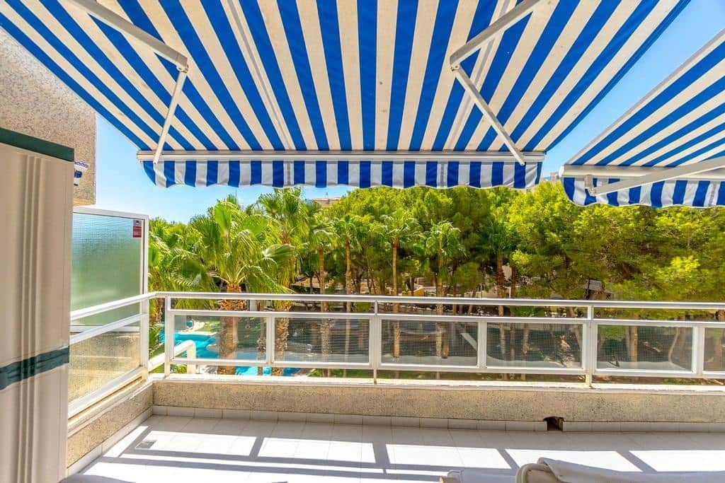 Apartamento de 3 dormitorios en Dehesa De Campoamor, Spain No. 257340