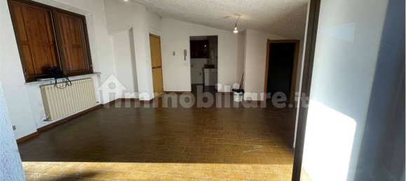 Дом с 6 спальнями в Монтемарчано, Италия № 258235 3