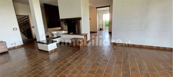 Дом с 6 спальнями в Монтемарчано, Италия № 258235 19