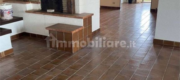 Дом с 6 спальнями в Монтемарчано, Италия № 258235 2