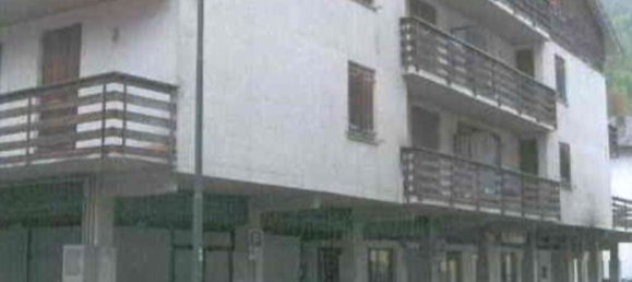 145m² Commercial property in Corteno Golgi, Italy No. 126923 16