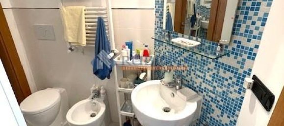 Apartamento de 3 habitaciónes en Modugno, Italy No. 7064 23