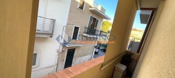 Apartamento de 3 habitaciónes en Modugno, Italy No. 7064 9