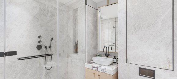 3 bedrooms Apartment in London, United Kingdom No. 13208 13