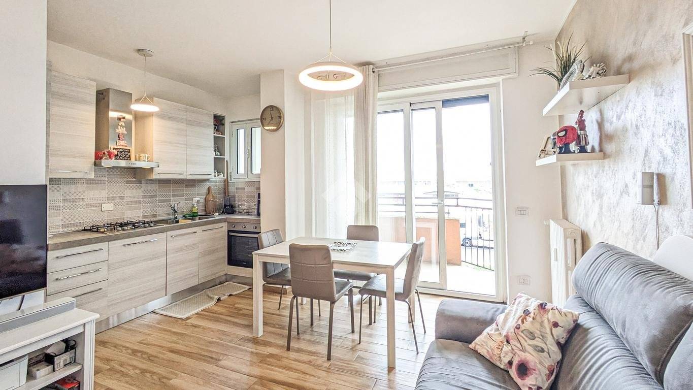 2 bedrooms Apartment in Milan, Italy No. 348604