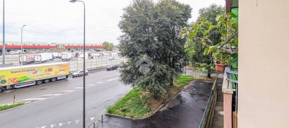 2 bedrooms Apartment in Milan, Italy No. 348604 21