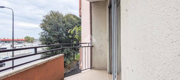 2 bedrooms Apartment in Milan, Italy No. 348604 7