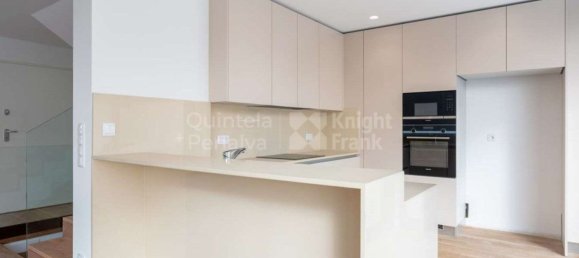 3 bedrooms House in Cascais, Portugal No. 122685 8