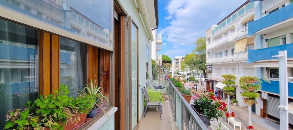 6 bedrooms House in Riccione, Italy No. 328023 4