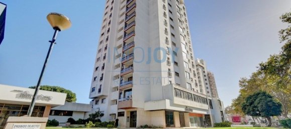 2 bedrooms Apartment in Cascais, Portugal No. 136177 25
