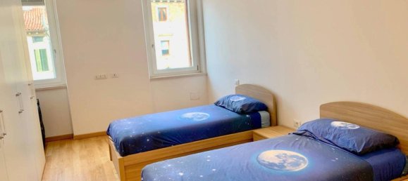 4 rooms Apartment in Verona, Italy No. 30516 27