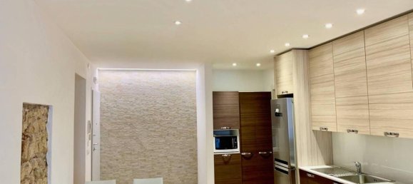 4 rooms Apartment in Verona, Italy No. 30516 13