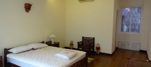 3 bedrooms House in Hoan Kiem, Vietnam No. 4314 13