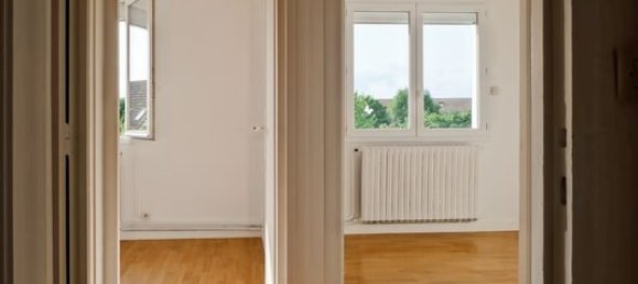 4 bedrooms House in Viry-Chatillon, France No. 323389 11