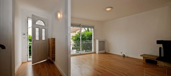 4 bedrooms House in Viry-Chatillon, France No. 323389 4