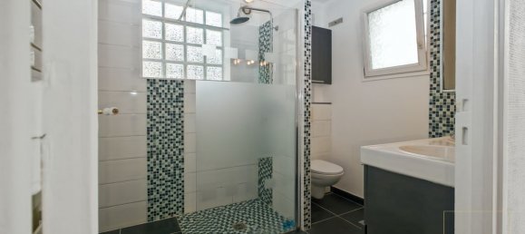 4 bedrooms House in Viry-Chatillon, France No. 323389 5