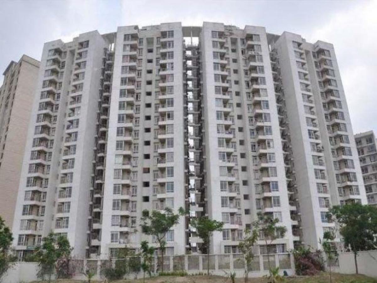 2 bedrooms House in Noida, India No. 2710