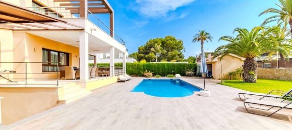 5 bedrooms Villa in Cabo Roig, Spain No. 189278 12