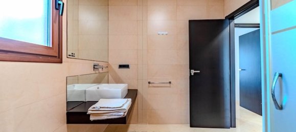 5 bedrooms Villa in Cabo Roig, Spain No. 189278 46