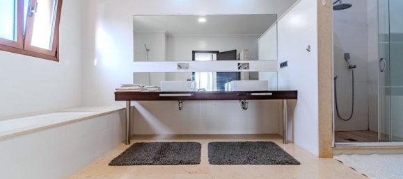 5 bedrooms Villa in Cabo Roig, Spain No. 189278 40