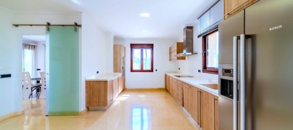 5 bedrooms Villa in Cabo Roig, Spain No. 189278 13