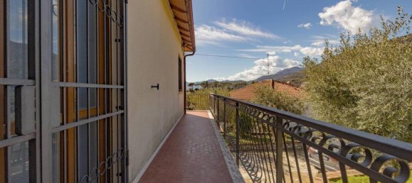 Villa de 6 habitaciónes en Borgio Verezzi, Italy No. 24528 27