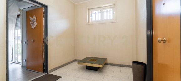 2 bedrooms Apartment in Catania, Italy No. 316927 3