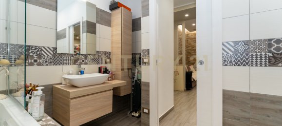 2 bedrooms Apartment in Catania, Italy No. 316927 12