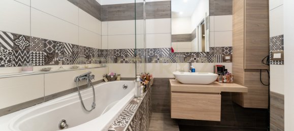 2 bedrooms Apartment in Catania, Italy No. 316927 11